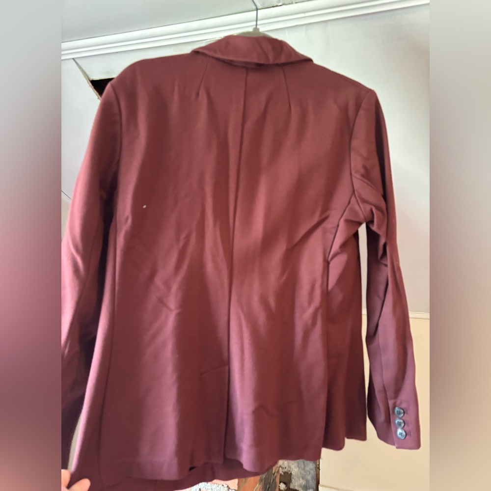 Old Navy Women's Maroon Blazer - Picture 4 of 6